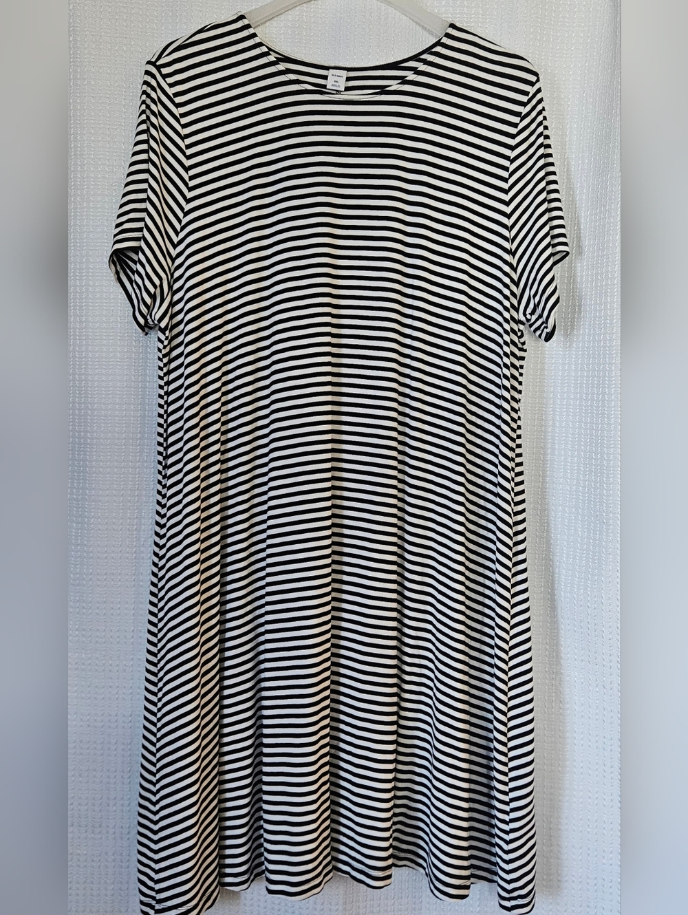 Old Navy Black and White Striped Midi Swing Dress XXL